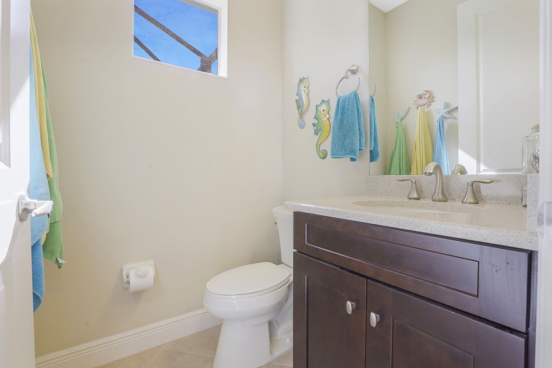 8542 Big Mangrove Dr, Fort Myers, FL 33908