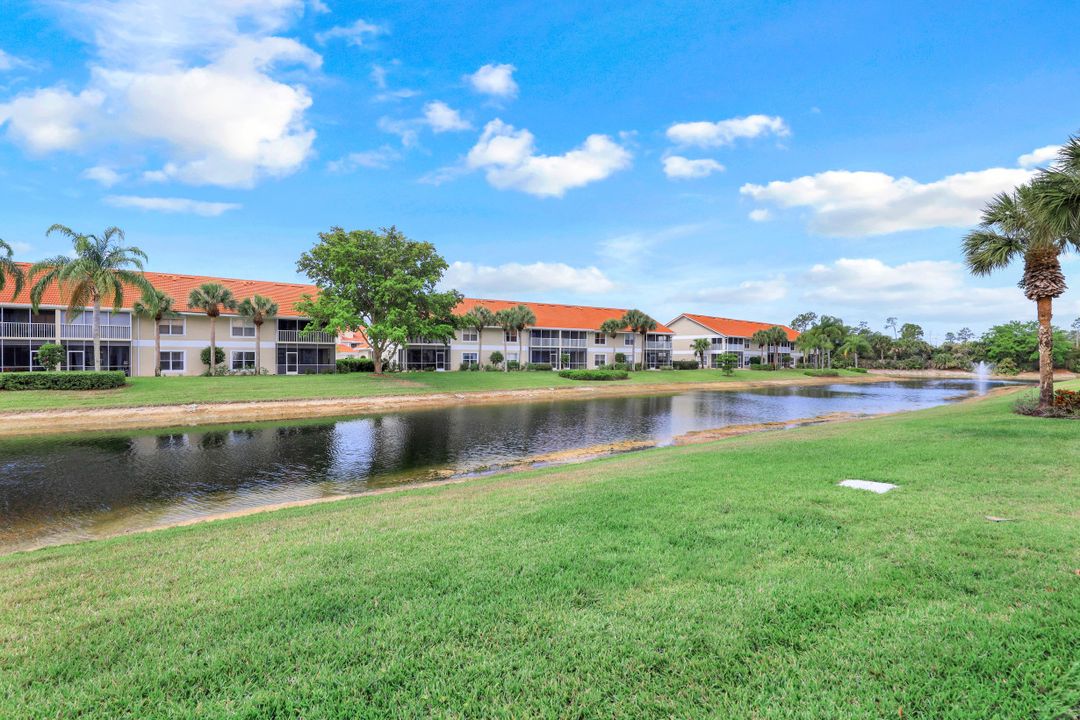 5230 Birmingham Dr #102, Naples, FL 34110