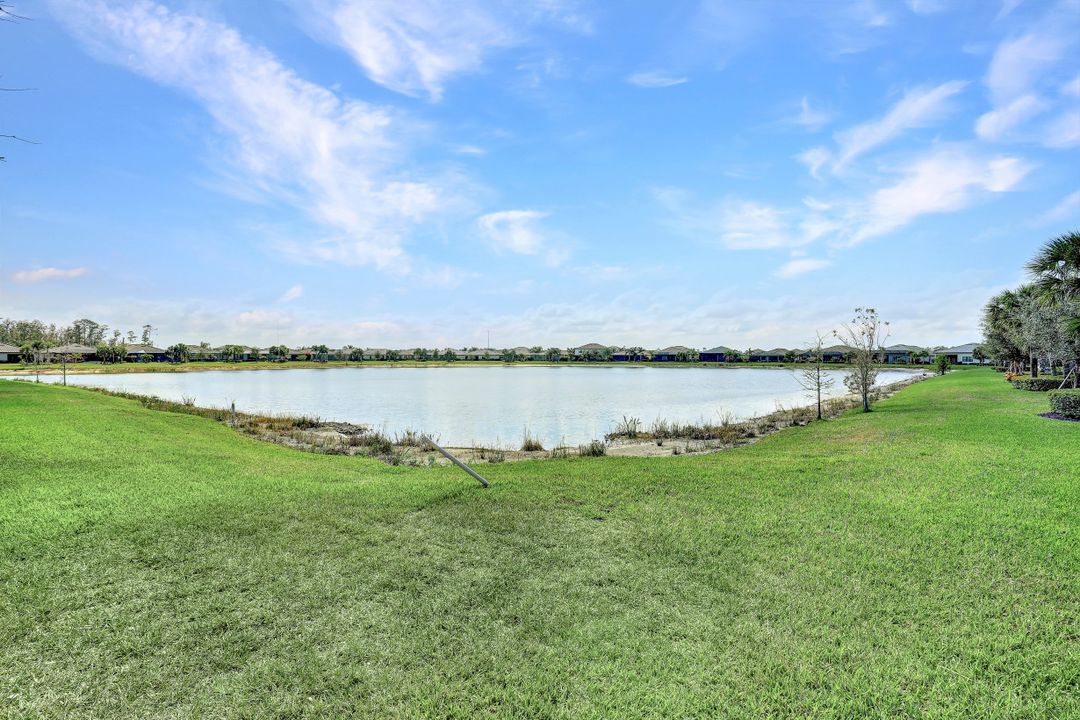 19801 Bittersweet Ln, Estero, FL 33928