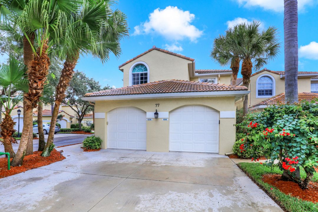 77 Silver Oaks Cir #8101, Naples, FL 34119