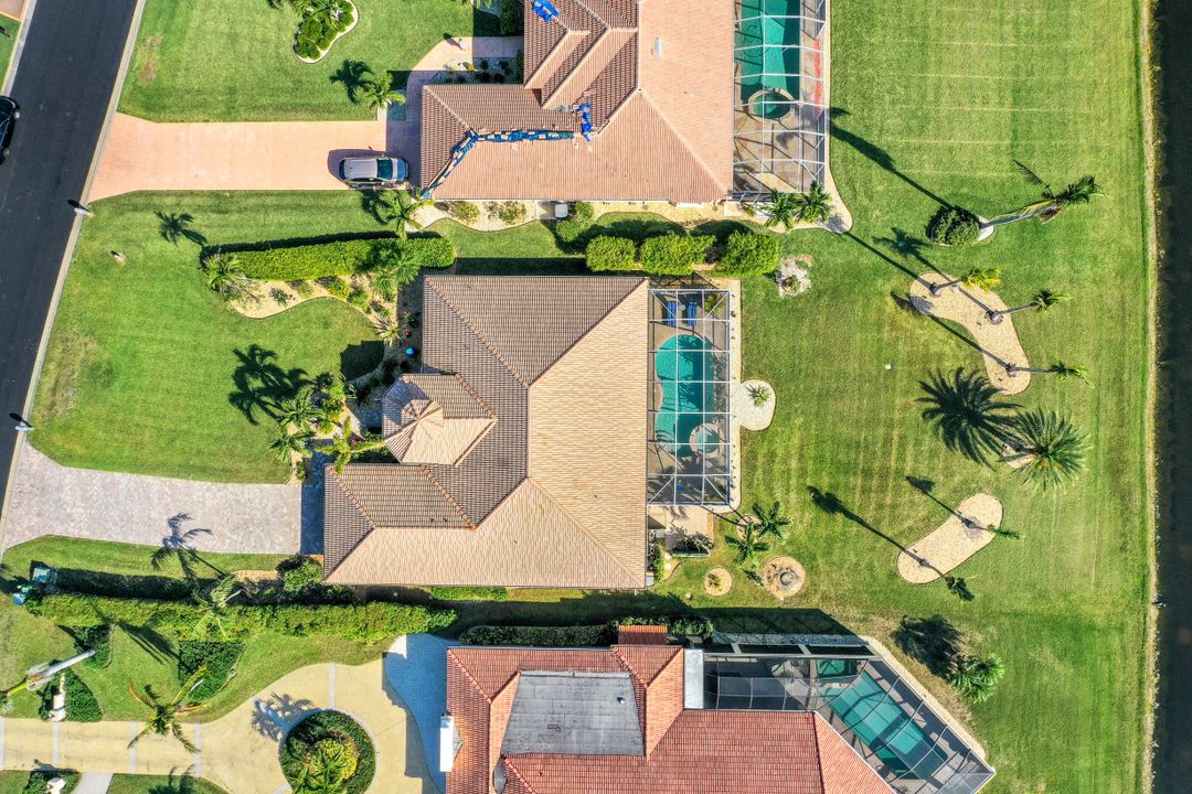 14921 Laguna Dr, Fort Myers, FL 33908