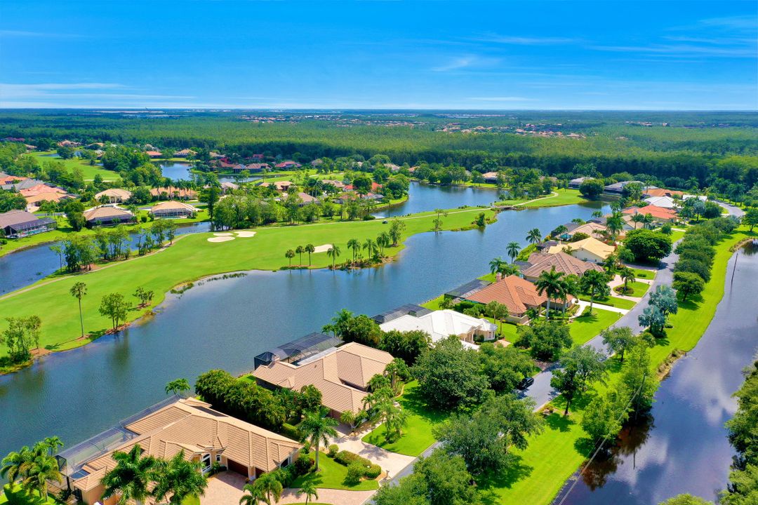 20419 Wildcat Run Dr, Estero, FL 33928