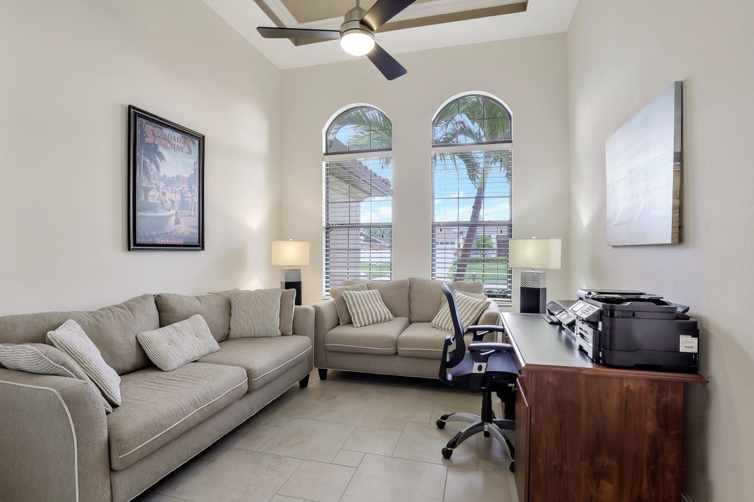 4330 SW 19th Pl, Cape Coral, FL 33914