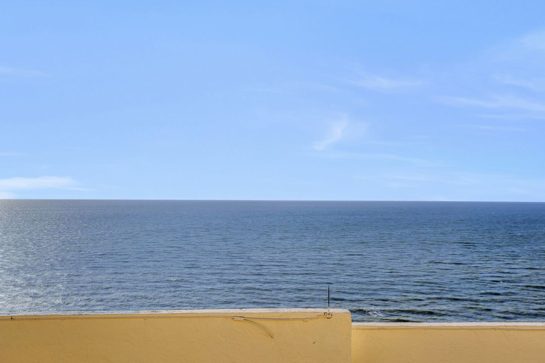 4051 Gulf Shore Blvd N #1101, Naples, FL 34103