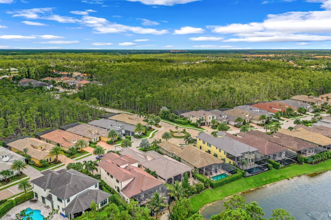 14713 Reserve Ln, Naples, FL 34109