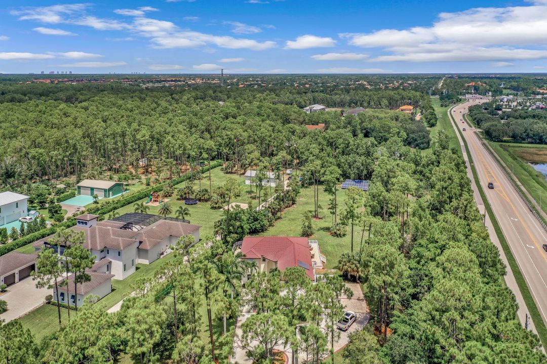 5645 Spanish Oaks Ln, Naples, FL 34119