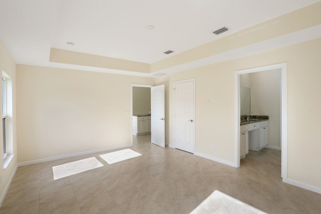 1651 SW Rutland St, Port St. Lucie, FL 34987