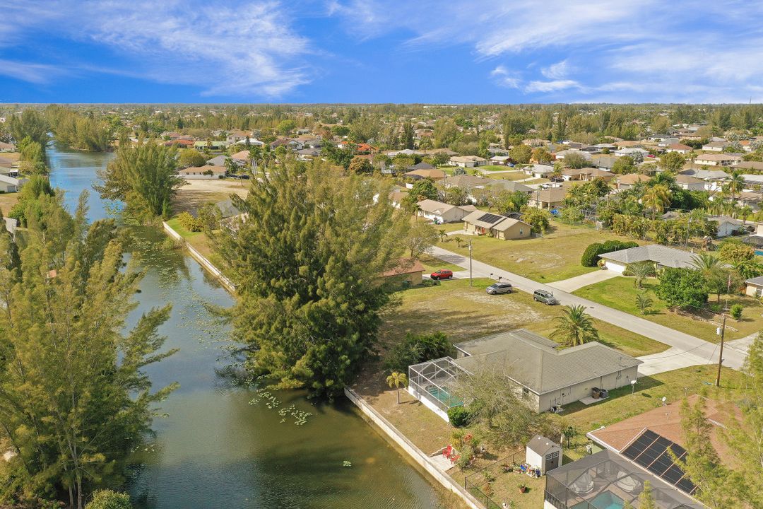 846 SW 31st Terrace, Cape Coral, FL 33914