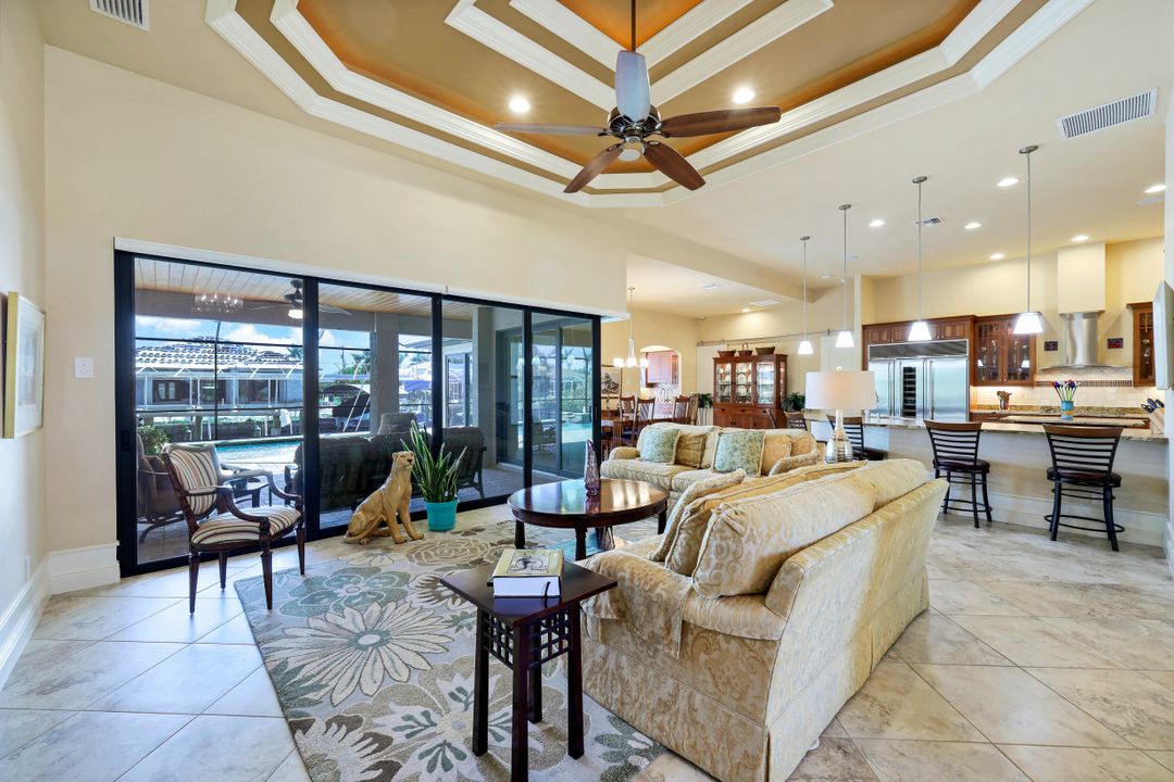 4129 SW 27th Ave, Cape Coral, FL 33914