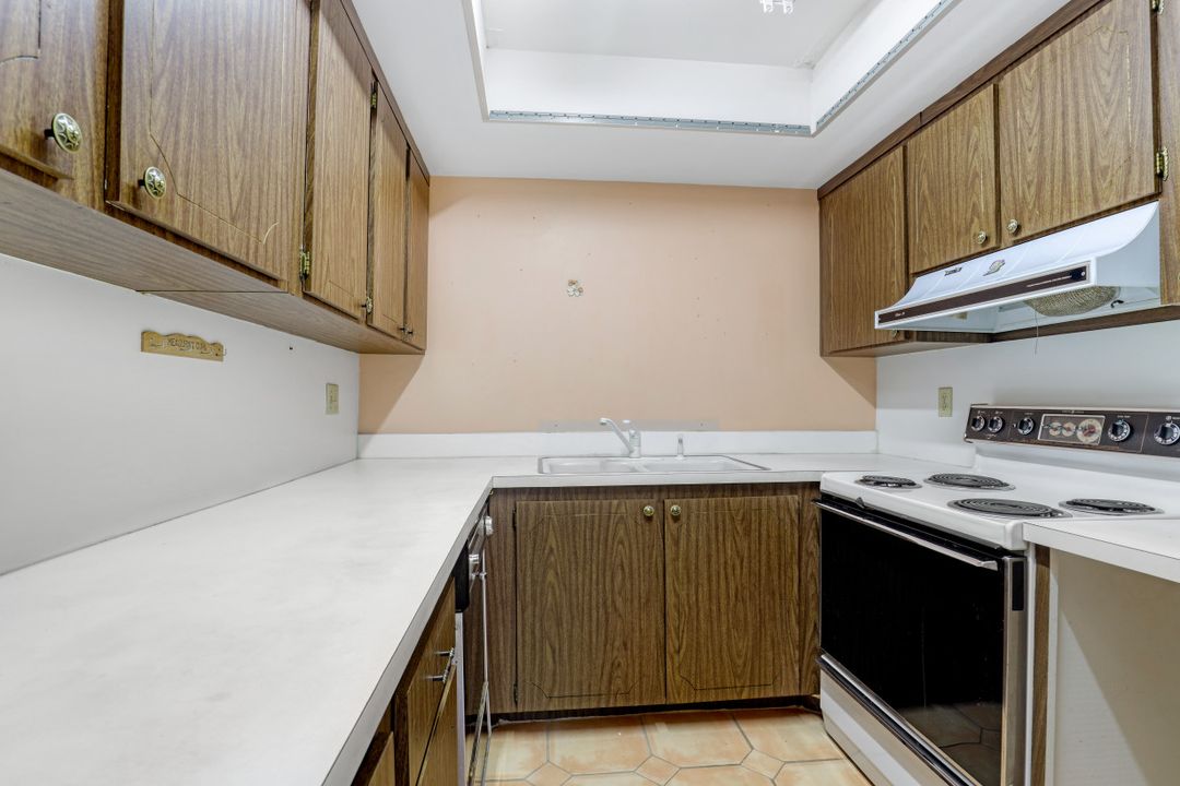 117 Teryl Rd #3, Naples, FL 34112