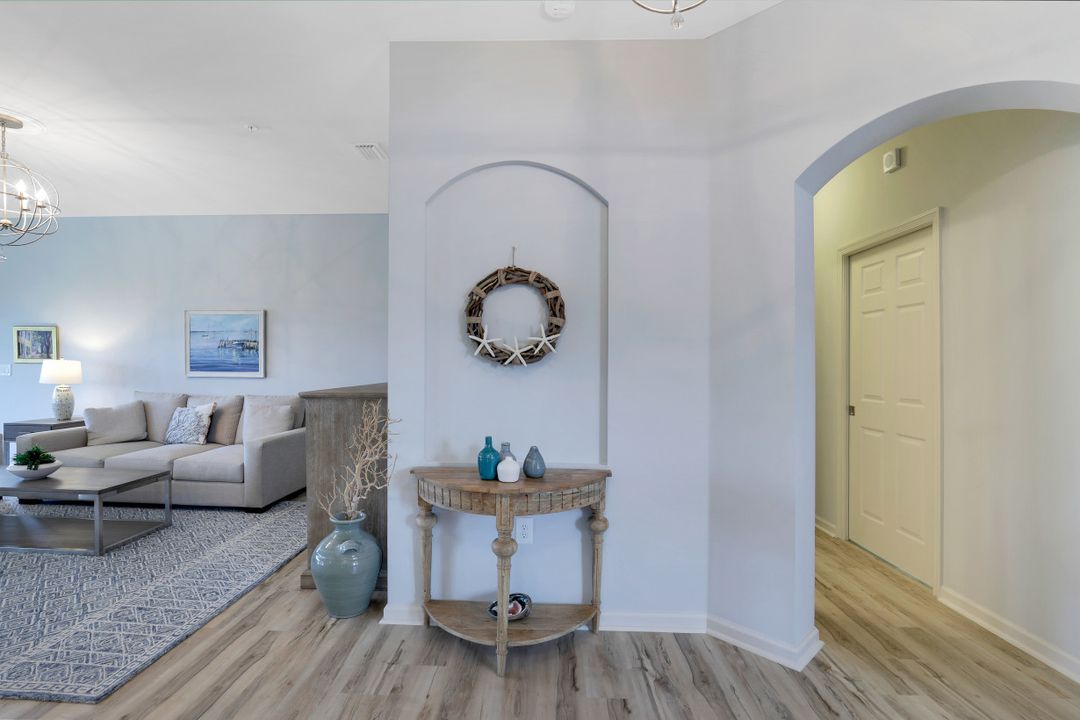 8843 Nautical Landing Cir #101, Naples, FL 34120