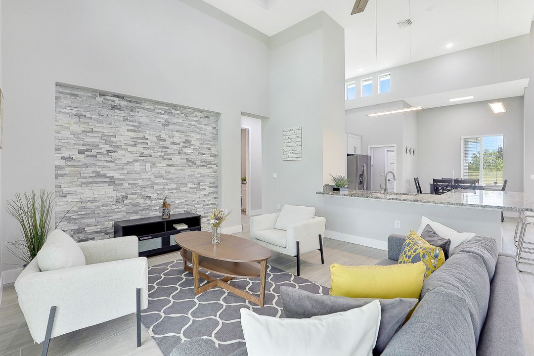 1425 SW 24th St, Cape Coral, FL 33991