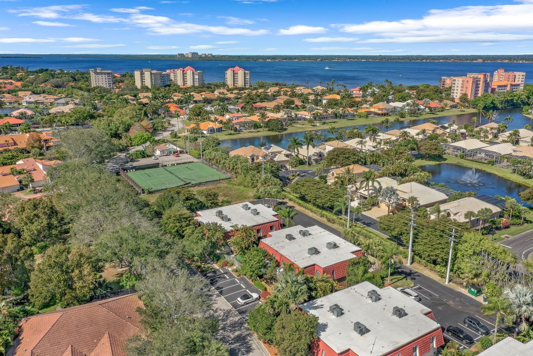 10931 Meadow Lark Cove Dr, Fort Myers, FL 33908