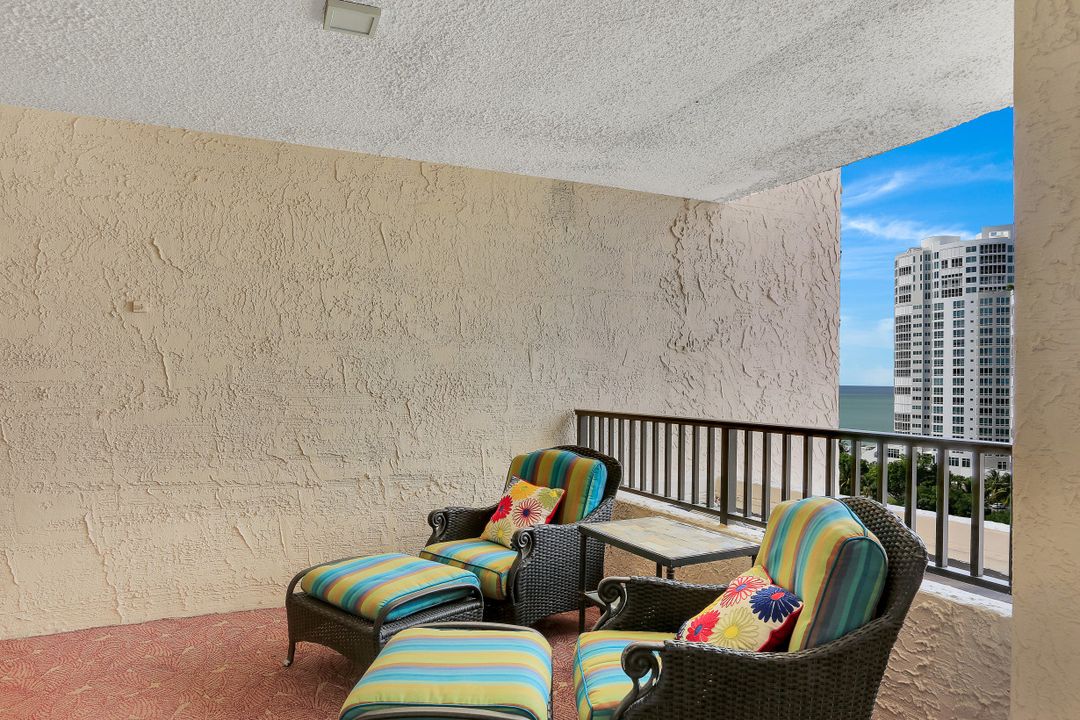 Allegro Condos #PH2D, Naples, FL 34103