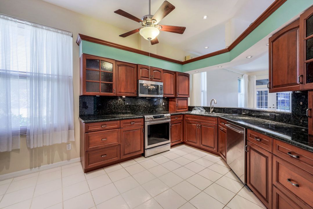 9841 Mainsail Ct, Fort Myers, FL 33919