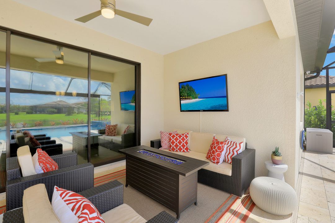 4580 Tamarind Way, Naples, FL 34119