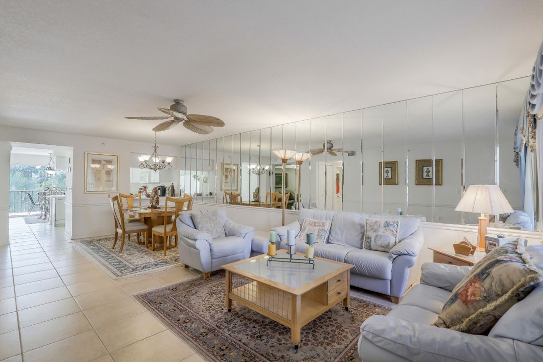 15415 Cedarwood Ln #204, Naples, FL 34110