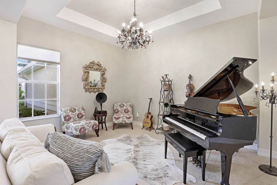 2608 Windwood Pl, Cape Coral, FL 33991