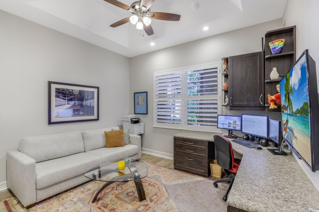 7160 Lemuria Cir #1501, Naples, FL 34109