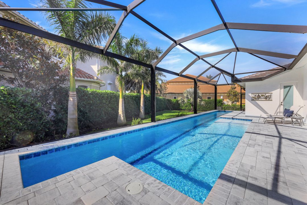 598 S Heathwood Dr, Marco Island, FL 34145