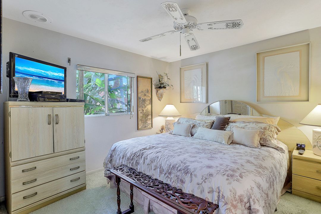 44 Algonquin Ct, Marco Island, FL 34145