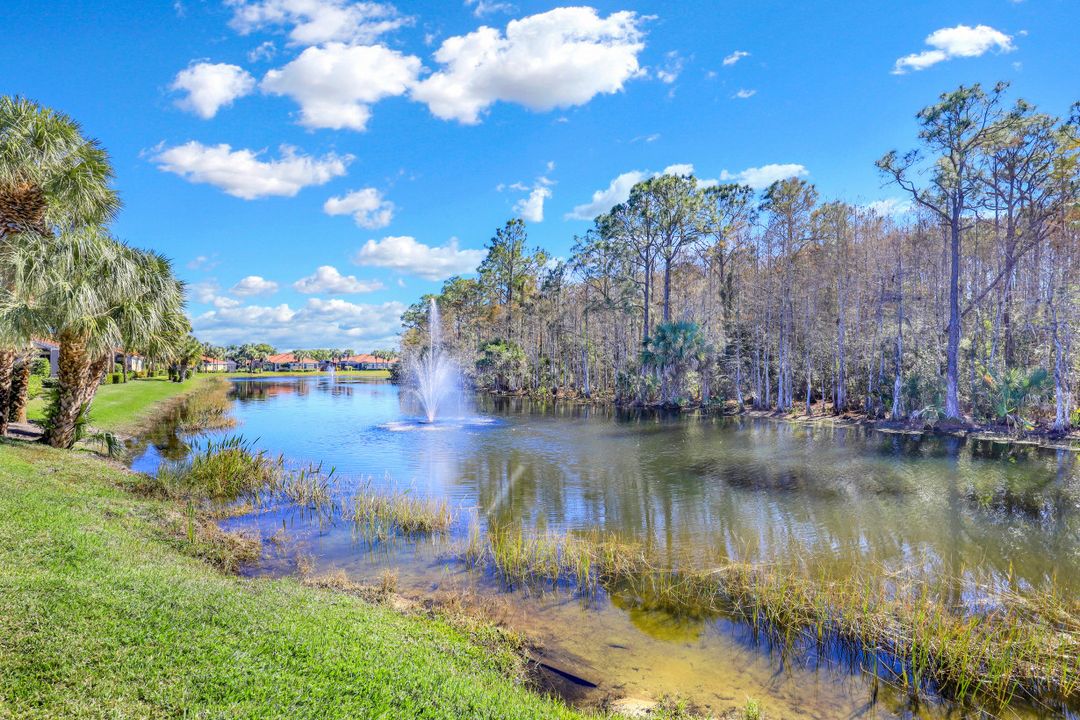 10211 Cape Roman Rd #102, Bonita Springs, FL 34135