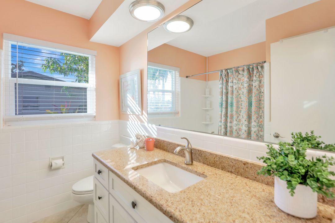 5310 Bayshore Ave, Cape Coral, FL 33904