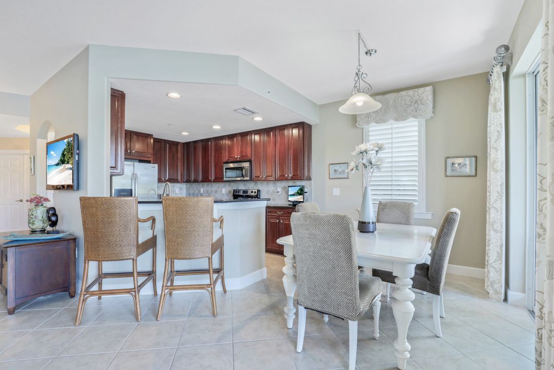 9521 Ironstone Terrace #101, Naples, FL 34120