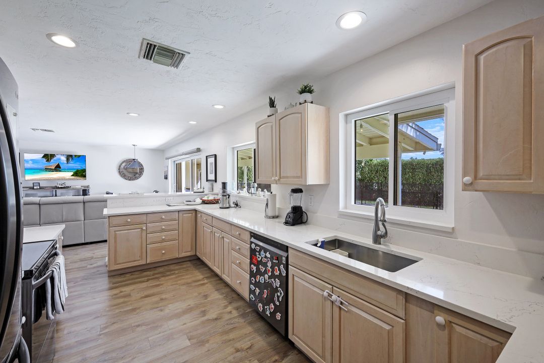 1181 Fourwinds Ave, Marco Island, FL 34145