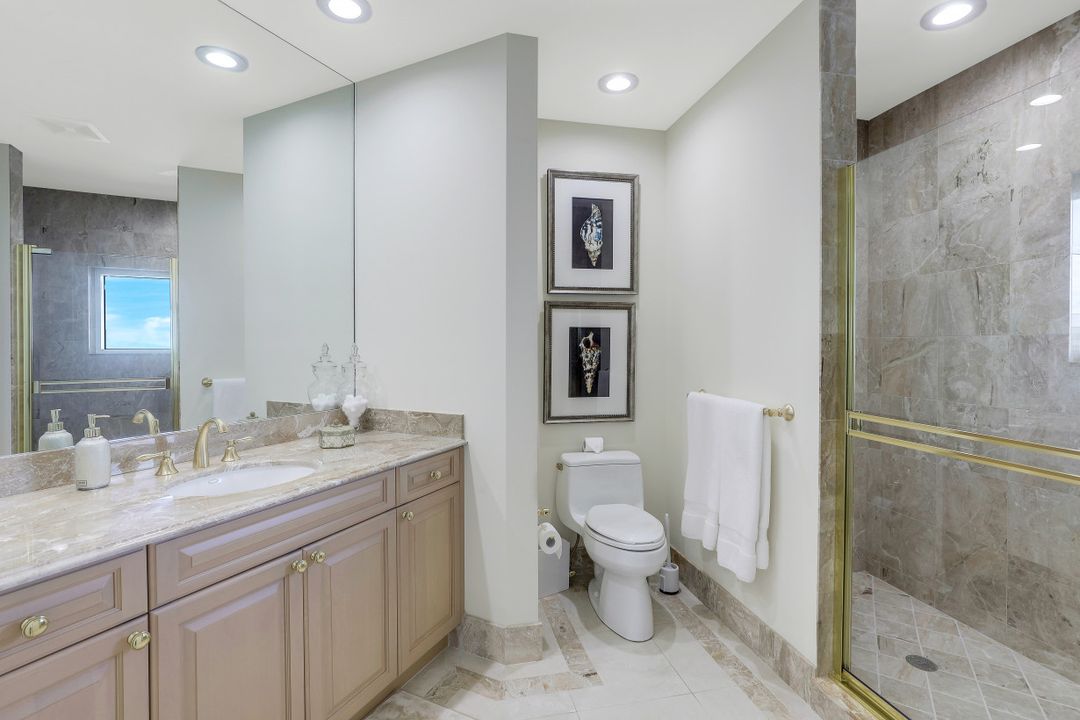 940 Cape Marco Dr #1904, Marco Island, FL 34145