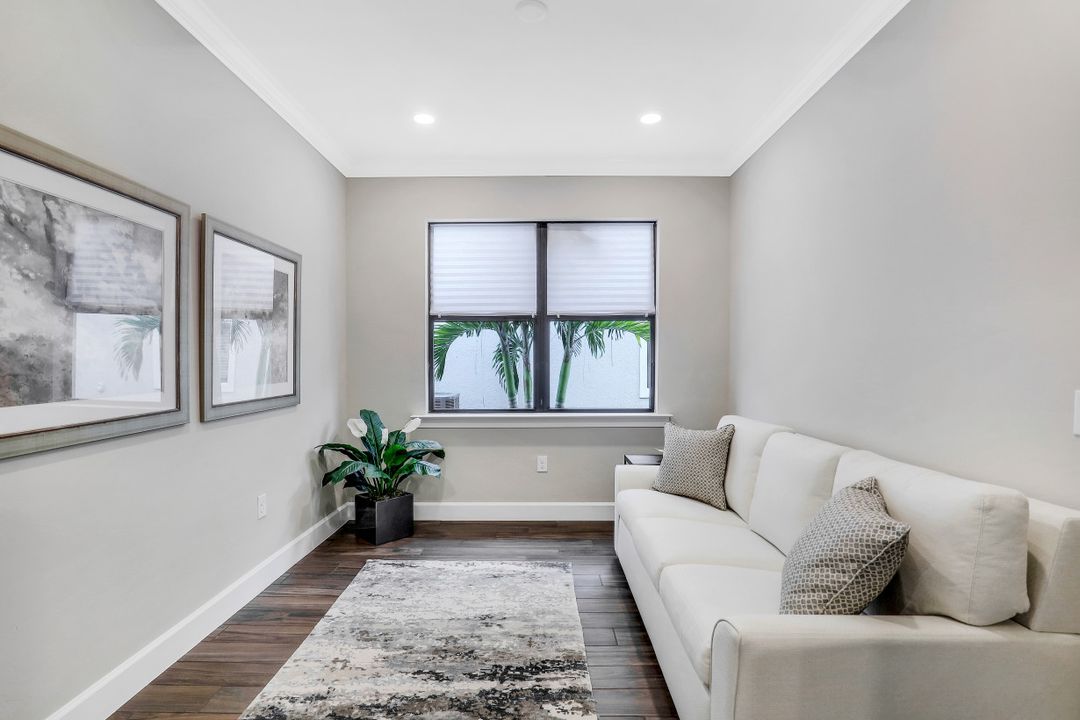 2765 Amaranda Ct, Naples, FL 34114