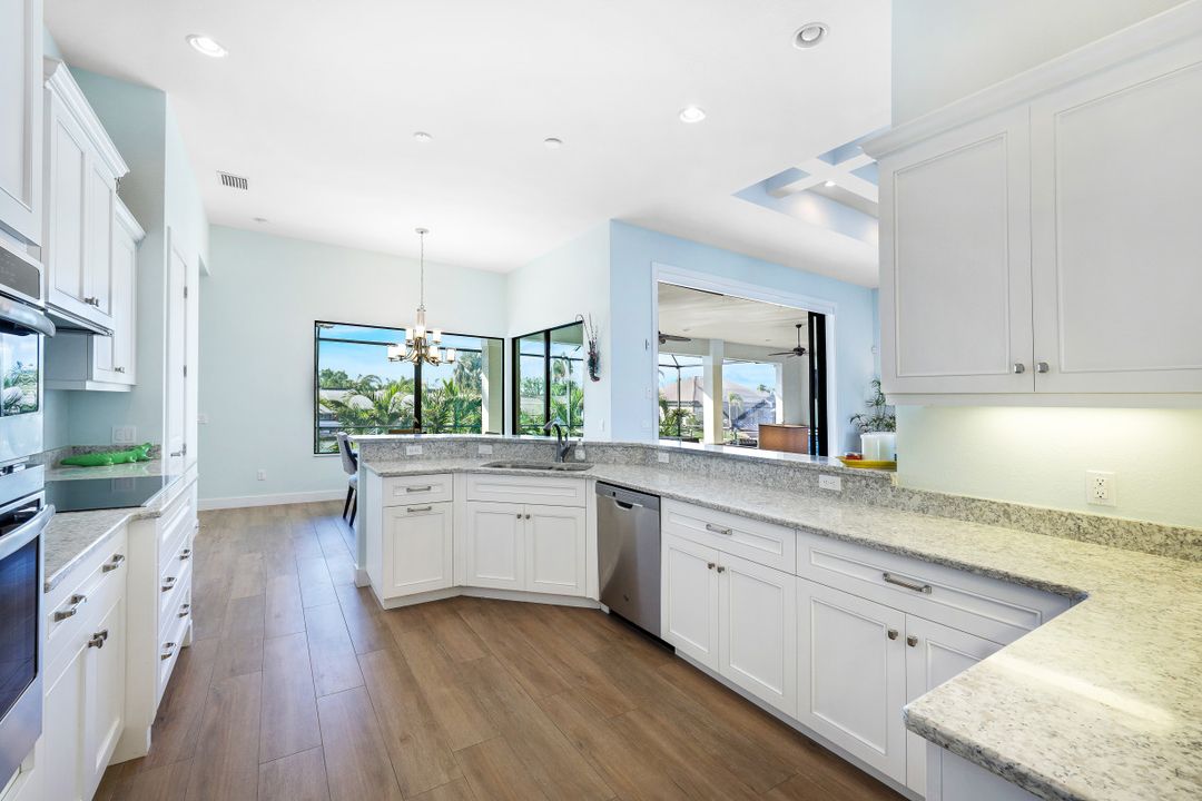 5828 SW 1st Ave, Cape Coral, FL 33914