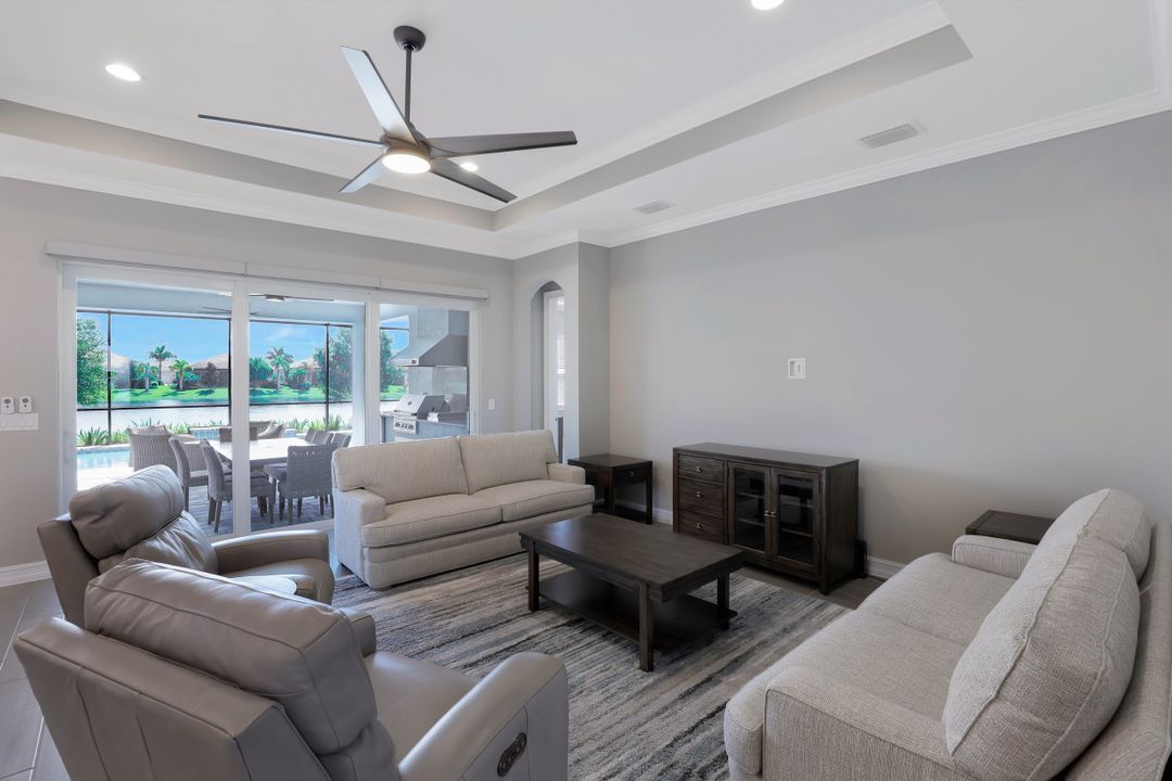 14740 Windward Ln, Naples, FL 34114