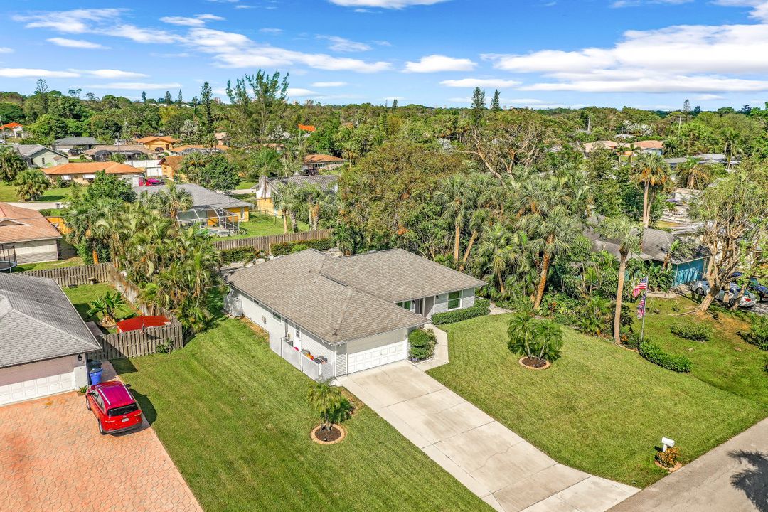 27968 Lance Dr, Bonita Springs, FL 34135