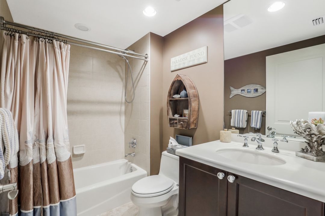 1050 Borghese Ln #303, Naples, FL 34114