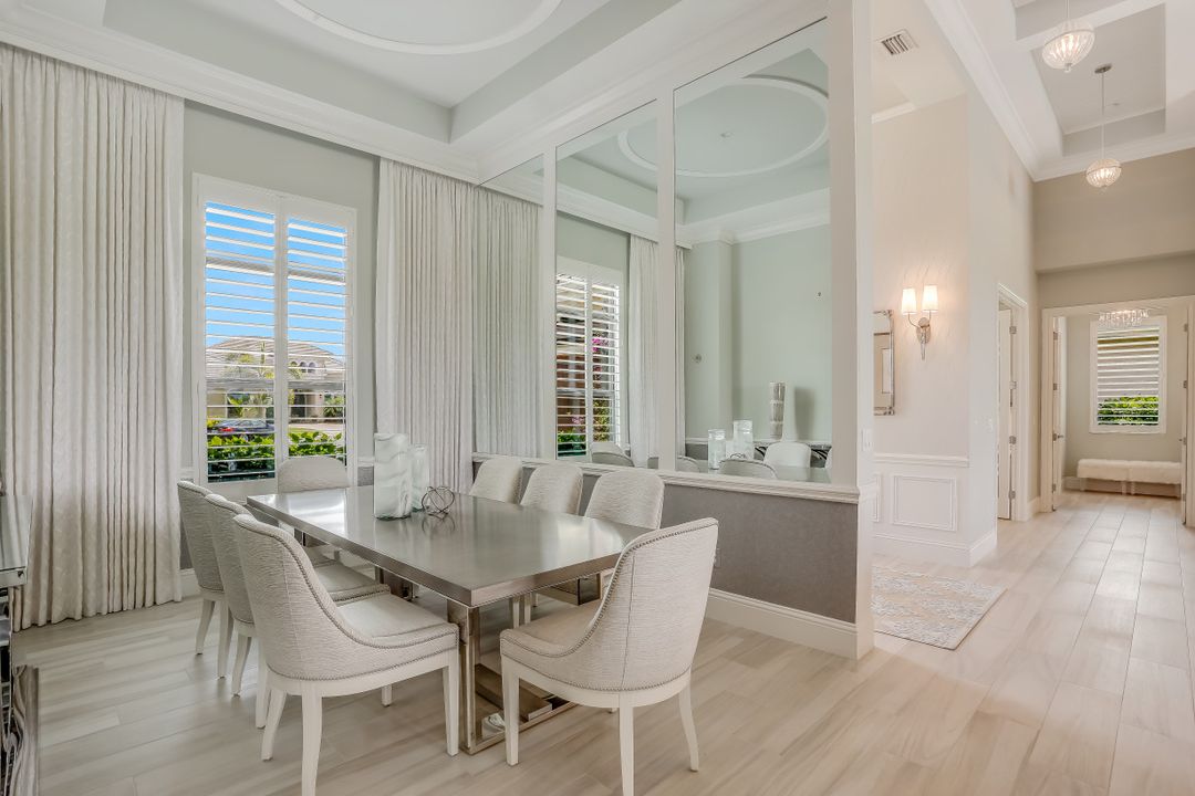 8981 Arrezo Ct, Naples, FL 34119