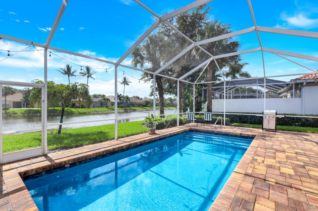 4420 Prescott Ln, Naples, FL 34119