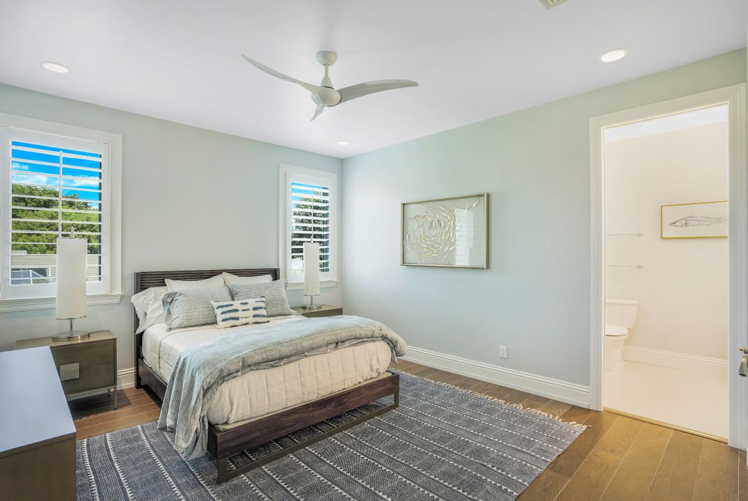 569 Neapolitan Way, Naples, FL 34103