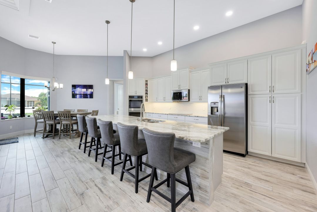 2103 SW 52nd St, Cape Coral, FL 33914