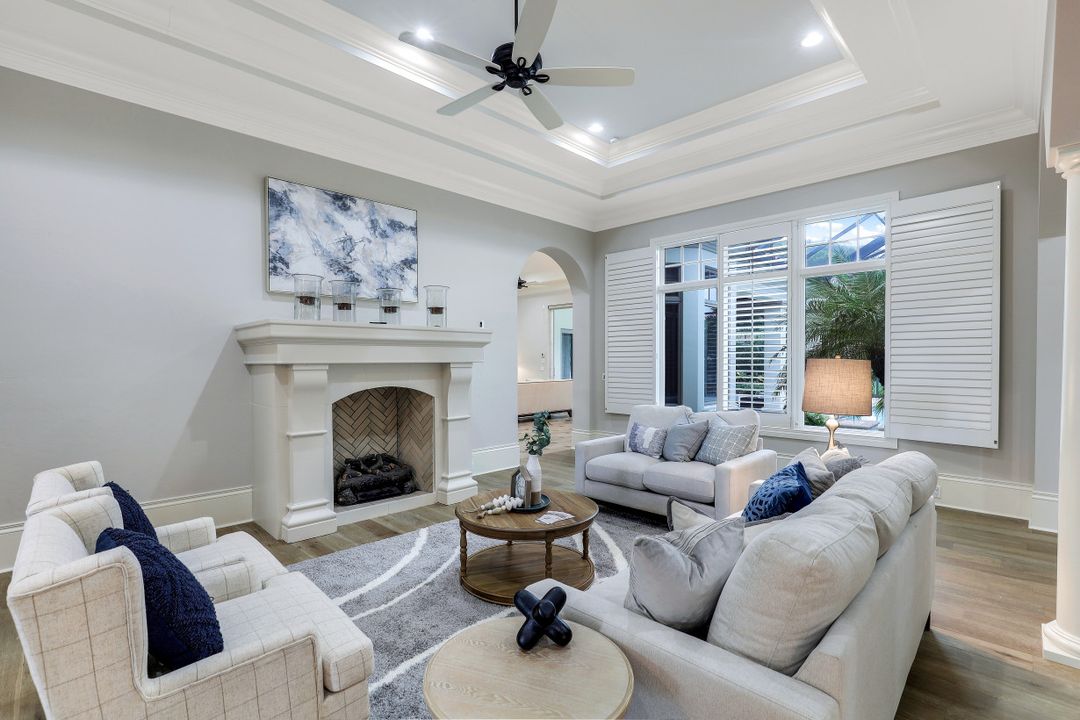 2228 Miramonte Ct, Naples, FL 34105