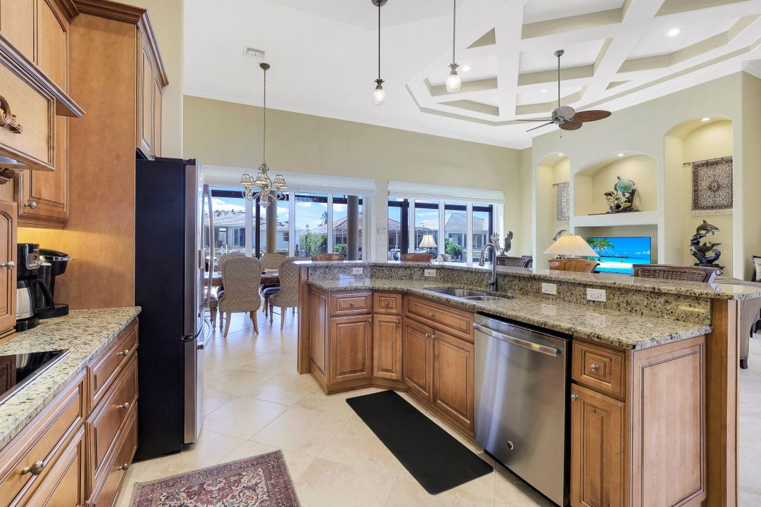 1631 Begonia Ct, Marco Island, FL 34145