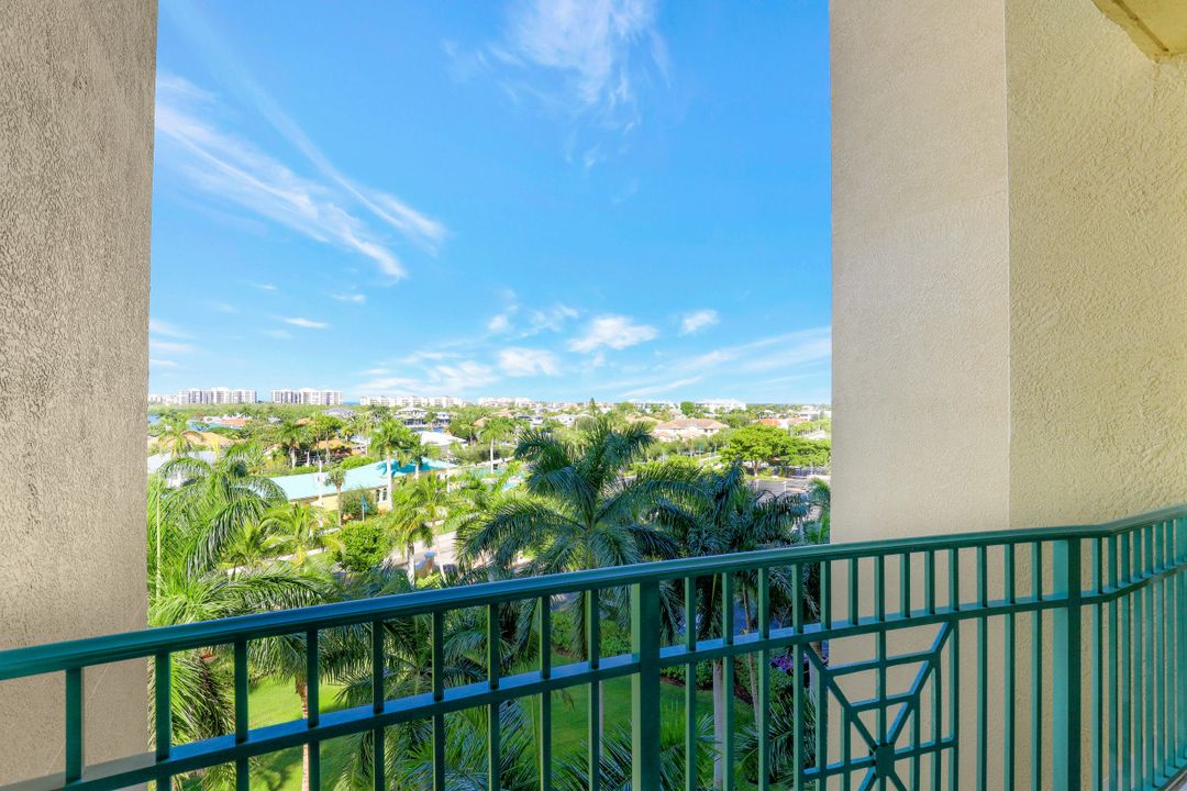 1079 Bald Eagle Dr #N-604, Marco Island, FL 34145