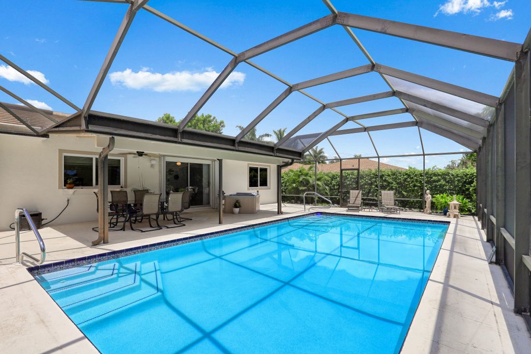 568 Nassau Rd, Marco Island, FL 34145