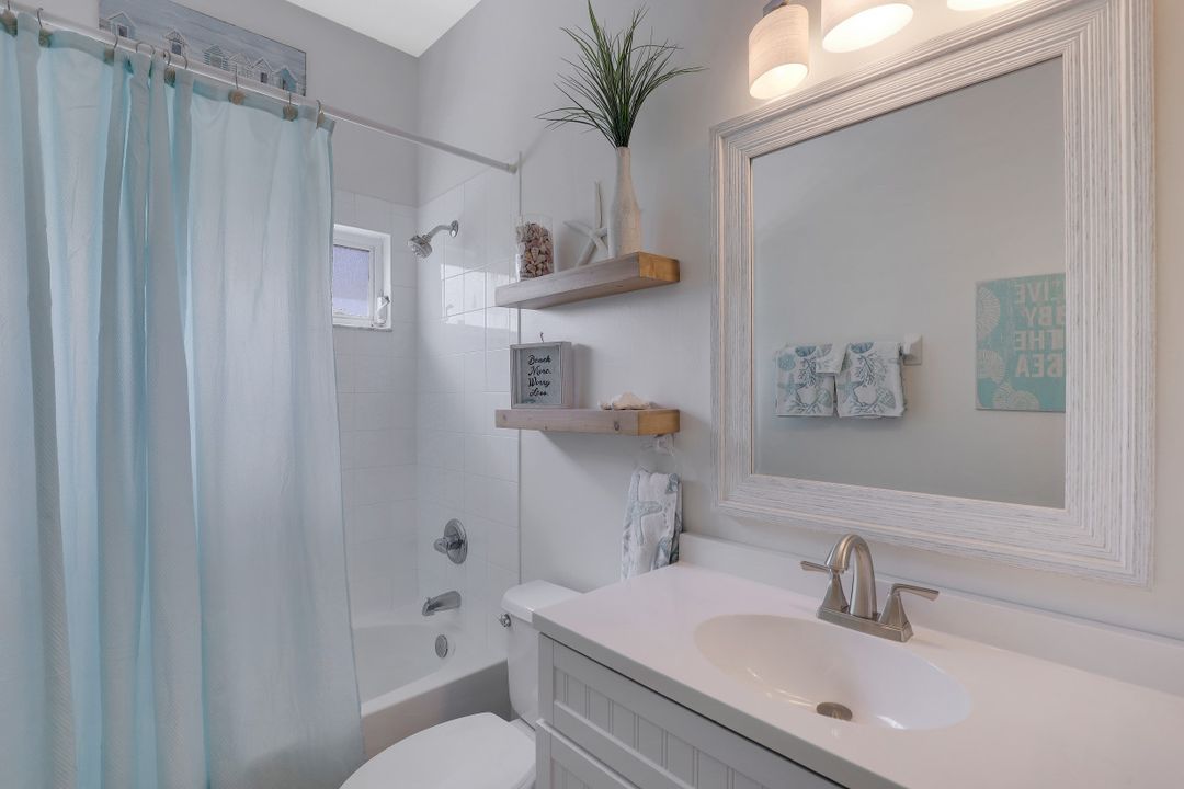 25610 Inlet Way Ct, Bonita Springs, FL 34135