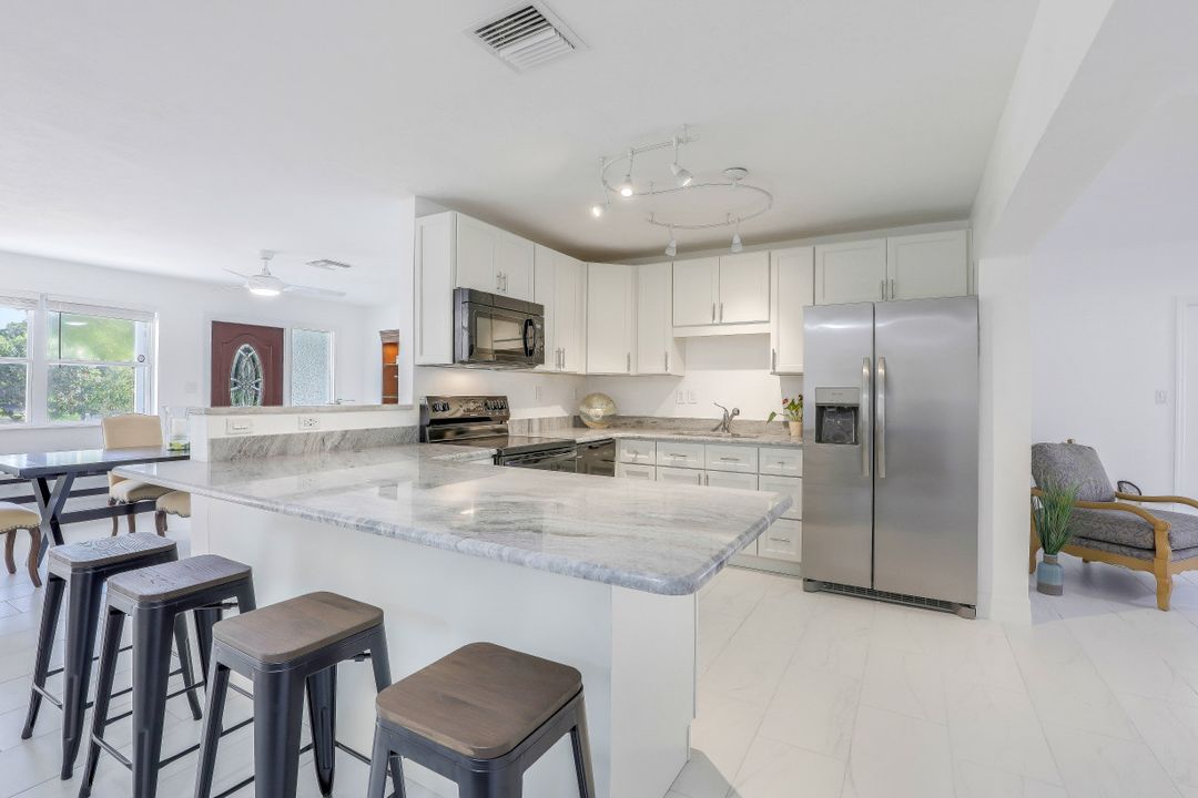 1173 29th Ave N, Naples, FL 34103