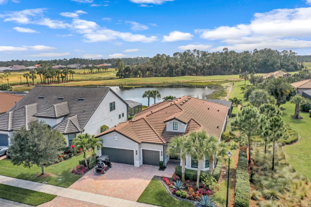 8984 Horned Lark Dr, Naples, FL 34120