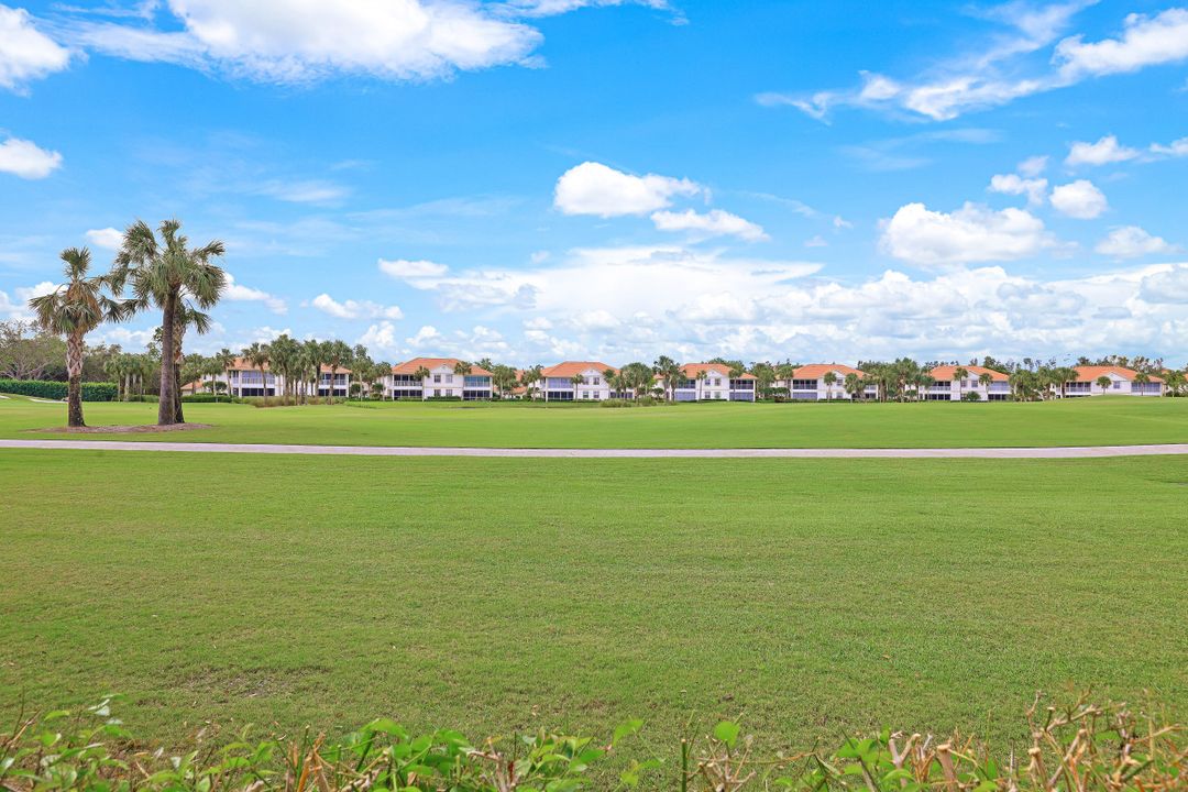23144 Tree Crest Ct, Bonita Springs, FL 34135
