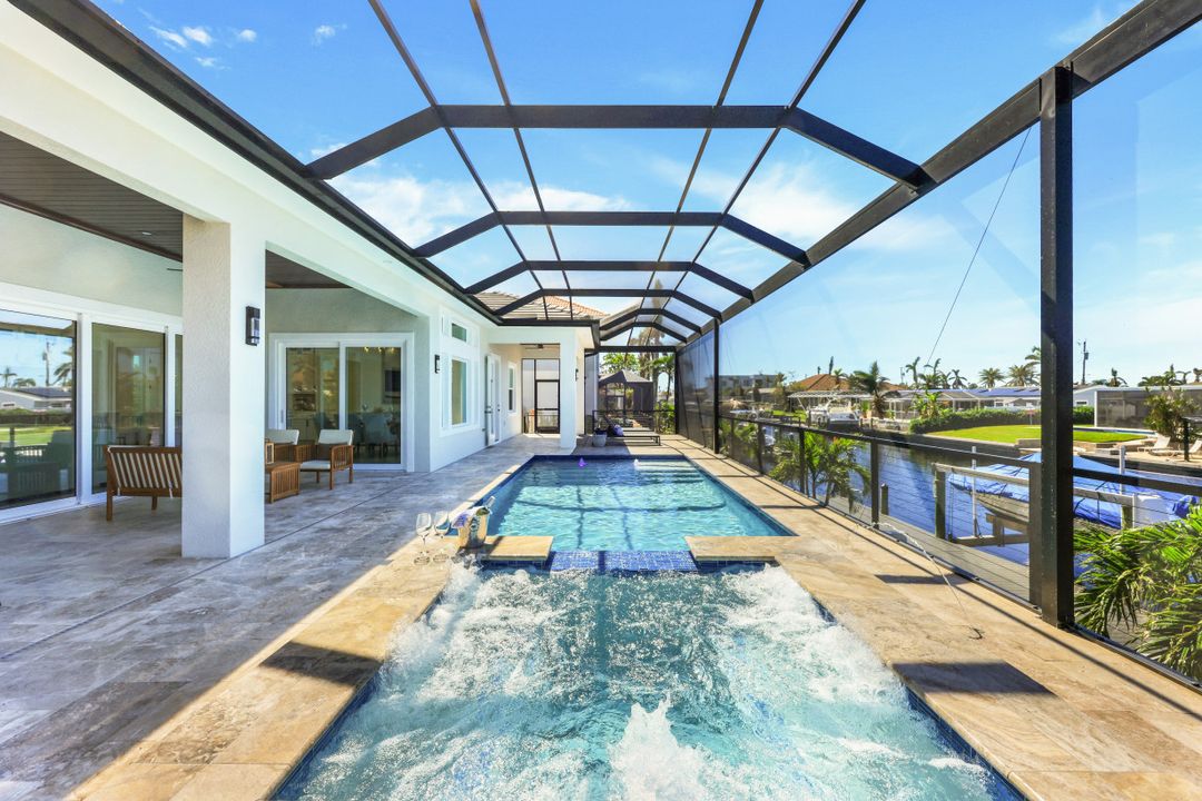 5332 Malibu Ct, Cape Coral, FL 33904