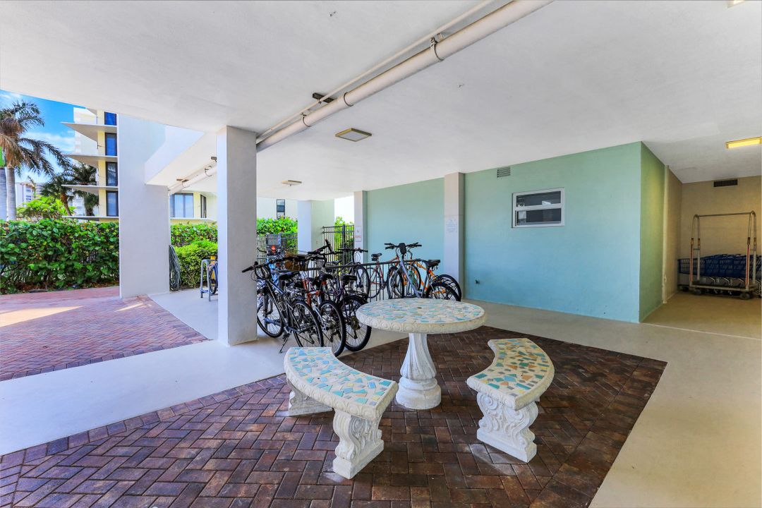 500 Saturn Ct  #62, Marco Island, FL 34145