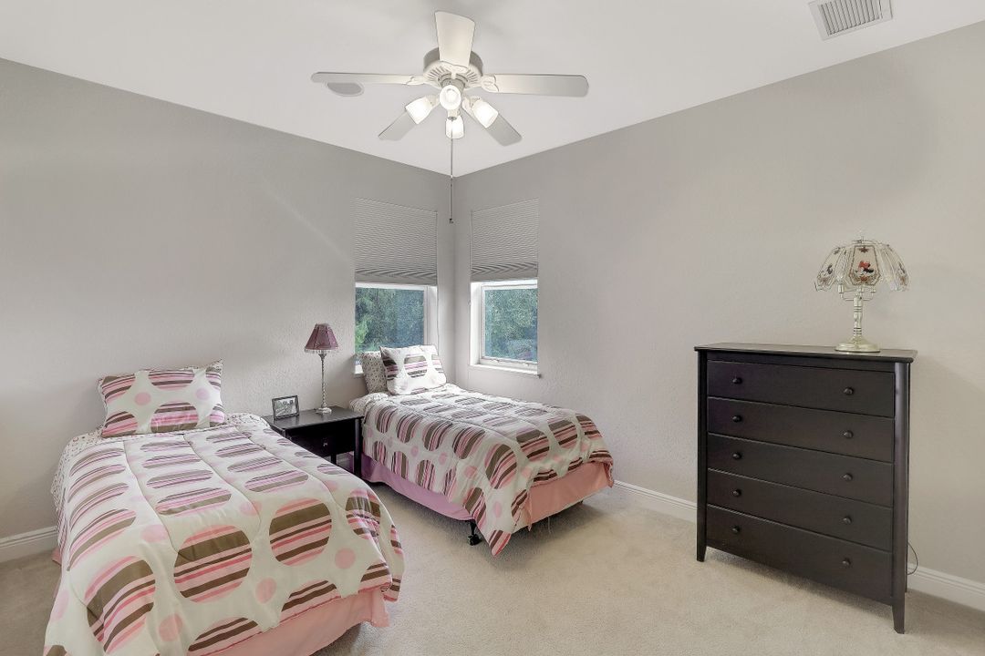 11390 Salix Ct, Fort Myers, FL 33966